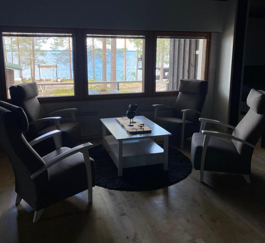 Lakelodge Kiehinen & Igloos Rovaniemi Phòng bức ảnh