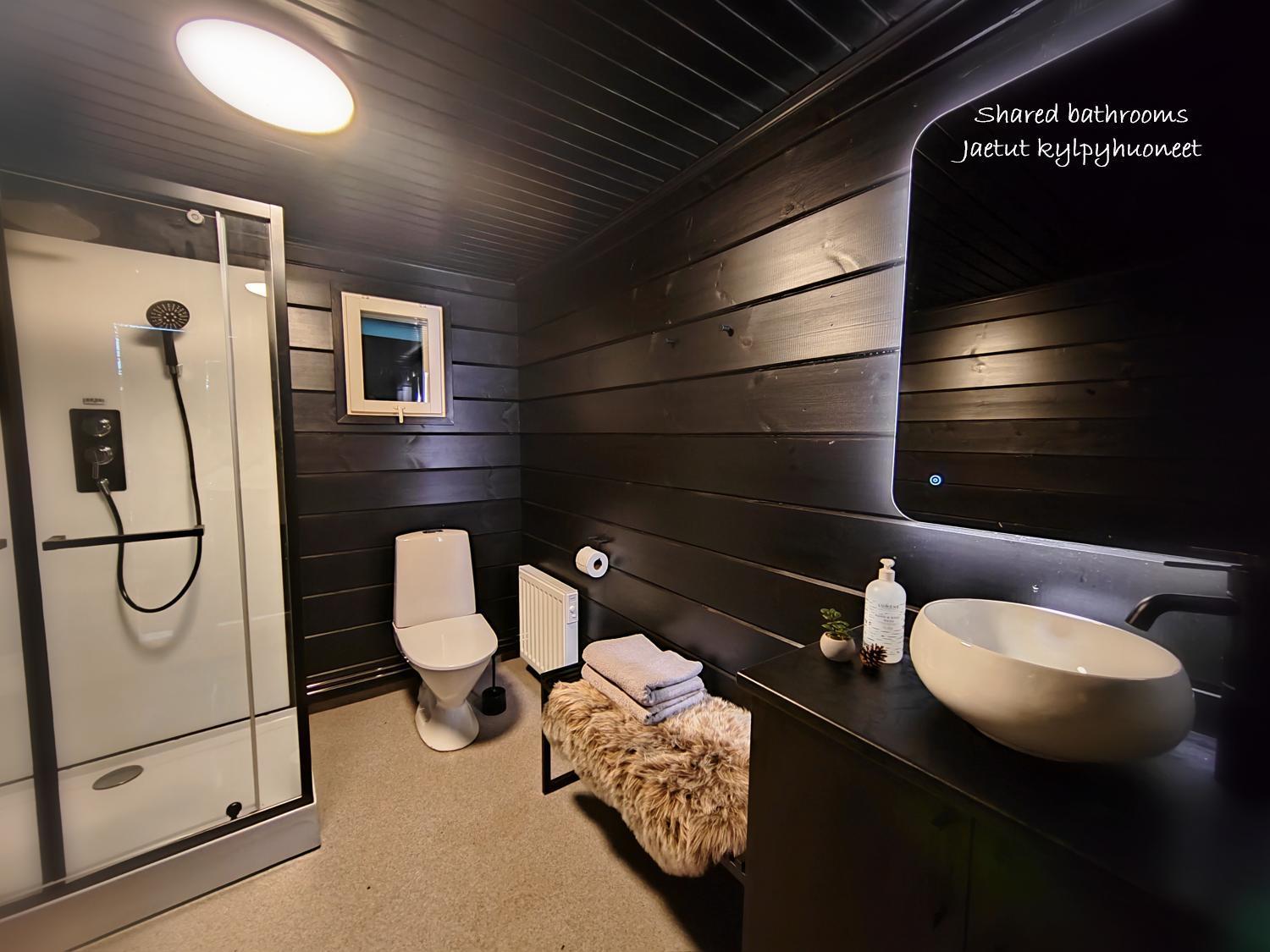 Lakelodge Kiehinen & Igloos Rovaniemi Phòng bức ảnh