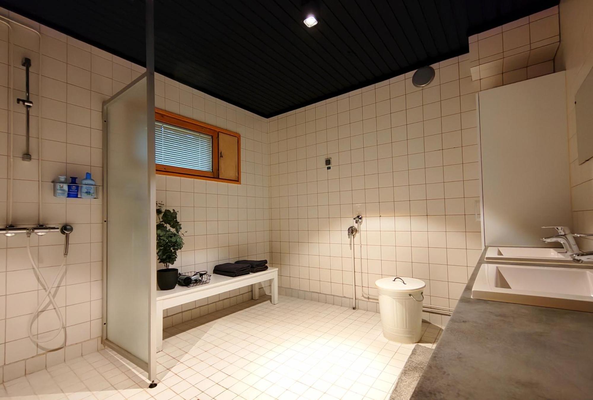 Lakelodge Kiehinen & Igloos Rovaniemi Phòng bức ảnh